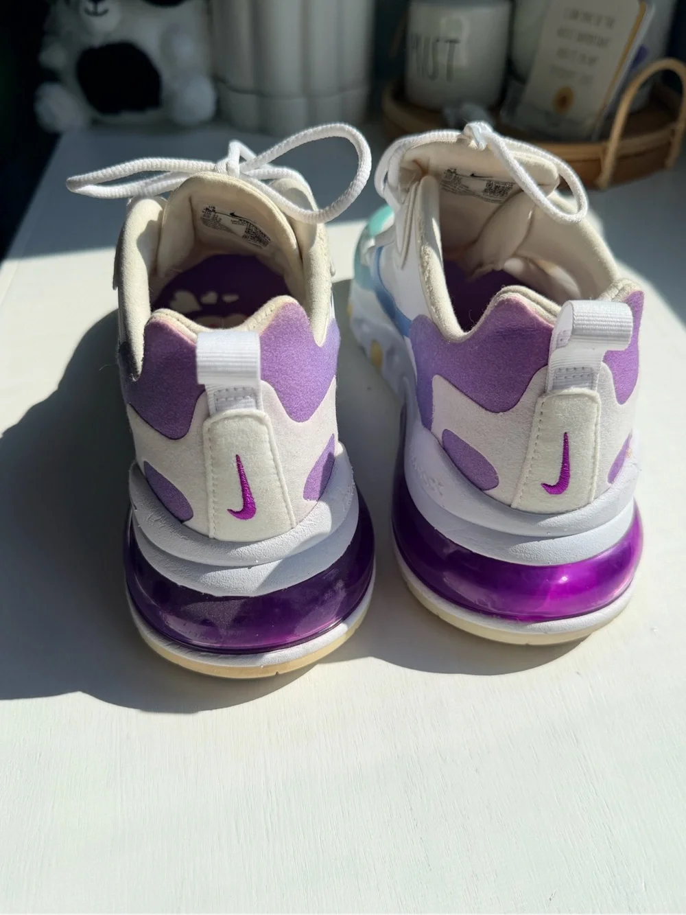 Nike women’s sneaker